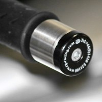 Závaží R&G Racing do řidítek pro motocykly APRILIA / DUCATI / MOTO GUZZI, černá (pár)